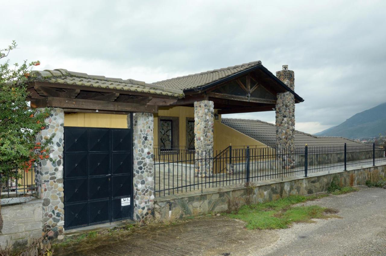 Wood And Stone Ioannina Exterior foto